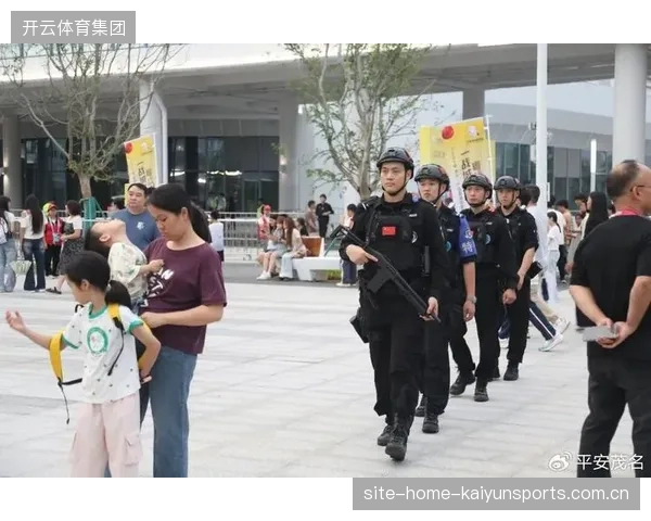 过高比例的静态安保投入未能有效化解赛事现场的动态人流挤兑